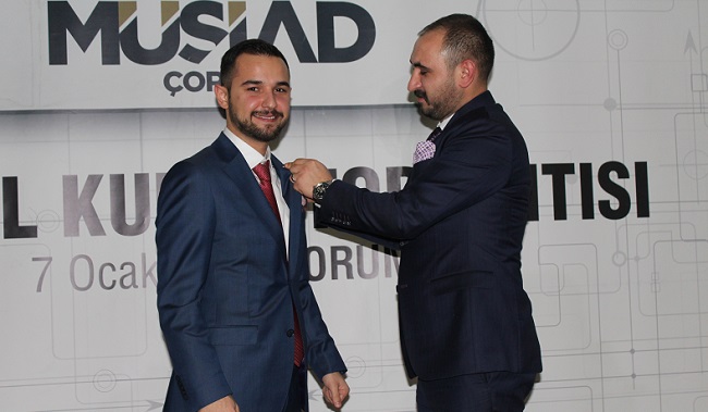 YENİ BAŞKAN ROZET