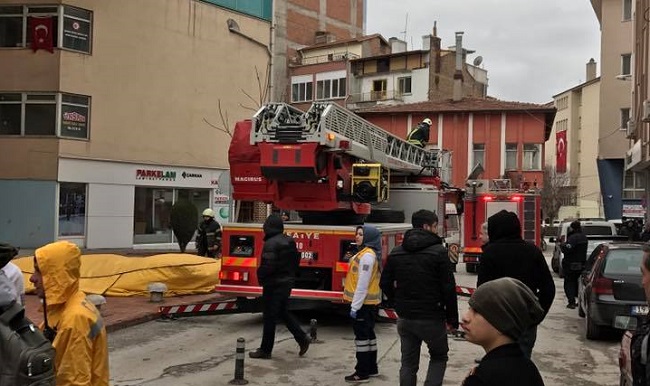 ÇORUM’DA İLGİNÇ İNTİHAR GİRİŞİMİ