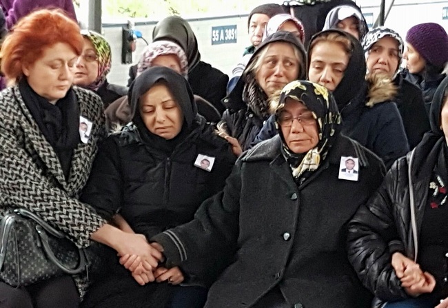 POLİS MEMURUNUN ANNESİ FEHİME GÜNDOĞDU VE EŞİ ÖZLEM GÜNDOĞDU KATILDI. (ERDİ DEMÜR/SAMSUN-İHA)