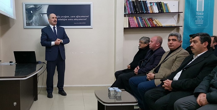 DED’DE ‘TRAFİKTE ADAP’ SEMİNERİ