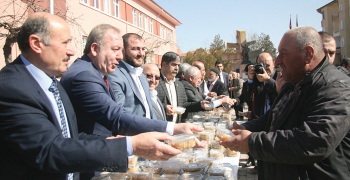 ERBAKAN SUNGURLU’DA ANILDI