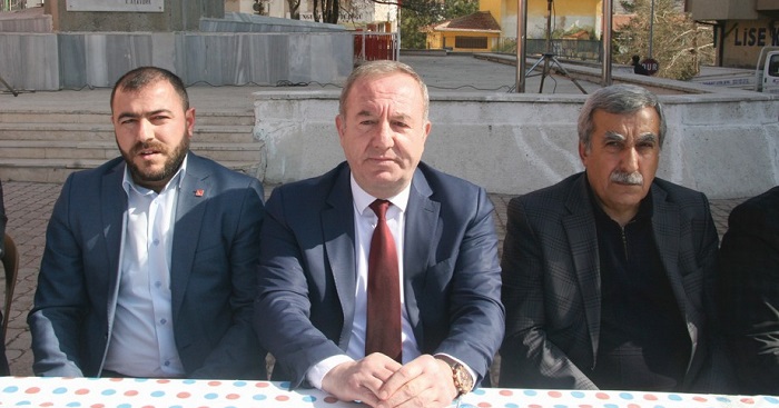 ESKİ BAŞBAKANLARDAN NECMETTİN ERBAKAN İÇİN ÖLÜMÜNÜN 6. YILDÖNÜMÜ NEDENİYLE ÇORUM’UN SUNGURLU İLÇESİNDE ANMA PROGRAMI DÜZENLENDİ. (İHA/ÇORUM-İHA)