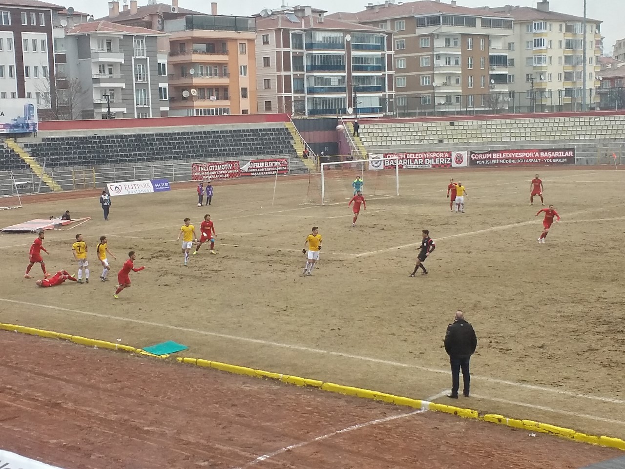 ÇORUM BELEDİYESPOR FARKI KAÇIRDI