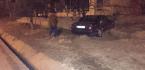 YOLDAN ÇIKTI DUVARA ÇARPTI: 3 YARALI