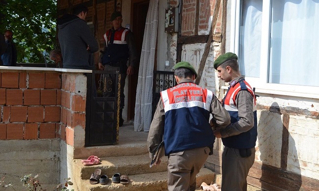 ÜNİVERSİTE ÖĞRENCİSİ İNTİHAR ETTİ