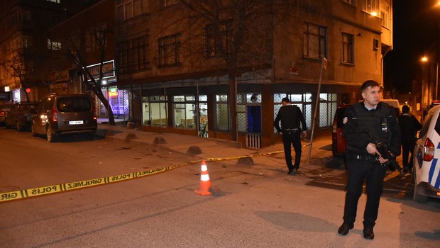 ÇORUM’DA POMPALI TÜFEK DEHŞETİ