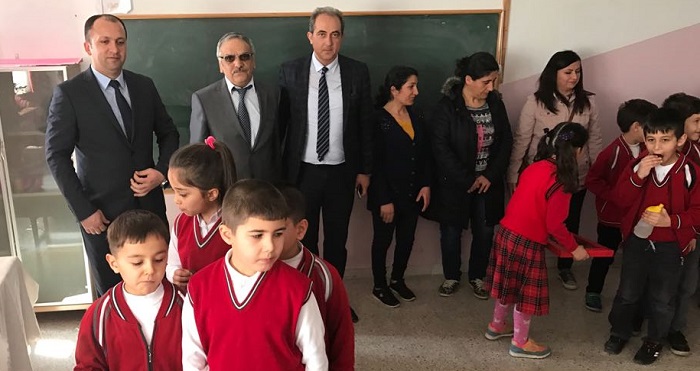 MİNİK ÖĞRENCİLERDEN ANLAMLI HEDİYE