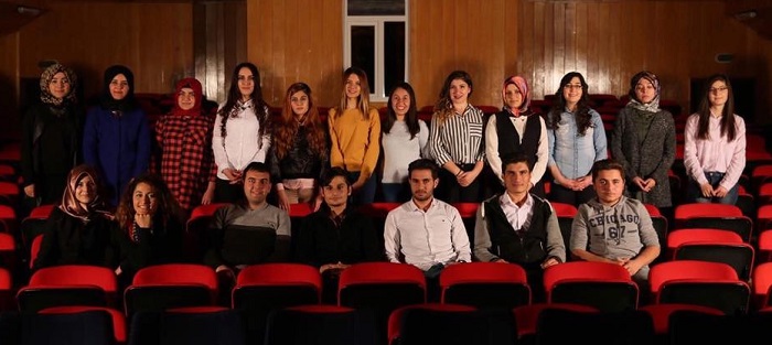 İŞARET DİLİYLE KLİP ÇEKTİLER