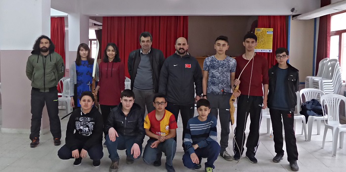 İSKİLİP’TE OKÇULUK KURSU AÇILDI
