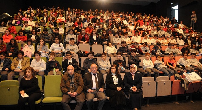 BEN TARİHTEN BİR SESİM BEĞENİLDİ