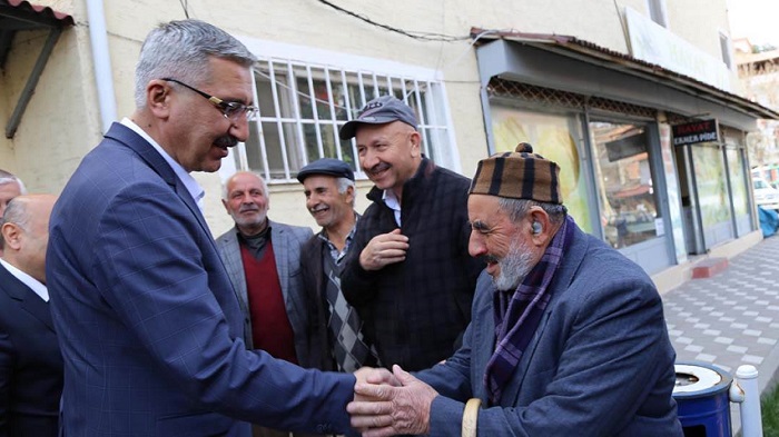 VALİ BAYAT’TA İNCELEMELERDE BULUNDU