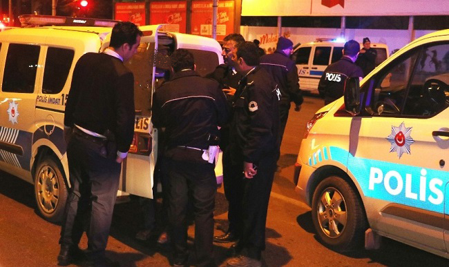 Firari hükümlü kaçarken yakalandı