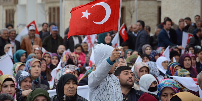 ÇORUM’UN ALACA İLÇESİNDE KENTSEL DÖNÜŞÜM PROJESİ TOPLU KONUT İDARESİ TARAFINDAN YAPTIRILAN 220 KONUTUN ANAHTARI DÜZENLENEN TÖRENLE HAK SAHİPLERİNE TESLİM EDİLDİ. (M. MUTTALİP YALÇIN/ÇORUM-İHA)
