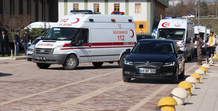 TUNCELİ’DE DÜŞEN HELİKOPTERDE ŞEHİT OLAN 7'Sİ POLİS, 1'İ HAKİM, 1'İ ASTSUBAY VE 3 MÜRETTEBATIN NAAŞI ELAZIĞ'A GETİRİLDİ. (HALİL İBRAHİM VARLI - KAMİL CANKILIÇ/ELAZIĞ-İHA)