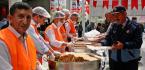ŞEHİTLER İÇİN YEMEK VERİLDİ