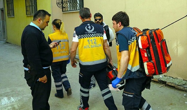 YATAK ODASINDA ÖLÜ BULUNDU