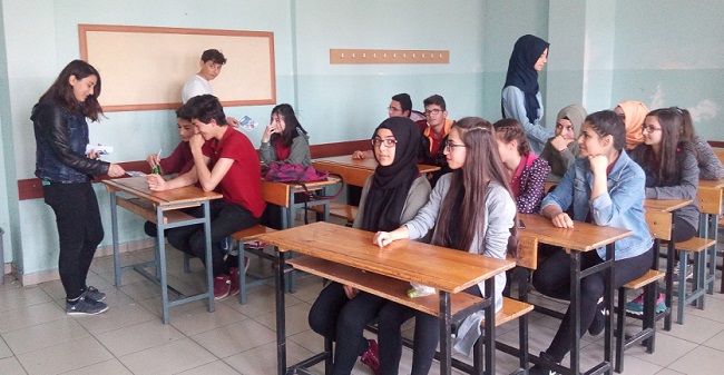 LİSELİLERDEN ANLAMLI KAMPANYA