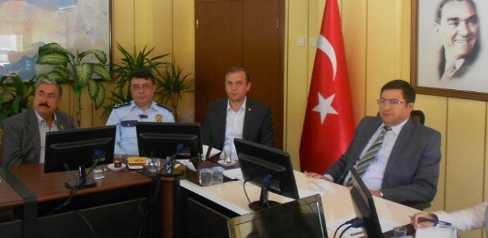 KAYMAKAM MUHTARLARI DİNLEDİ