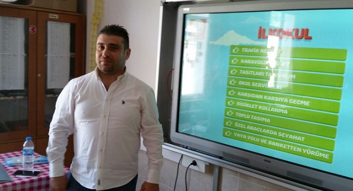MİNİK ÖĞRENCİLERE TRAFİK EĞİTİMİ