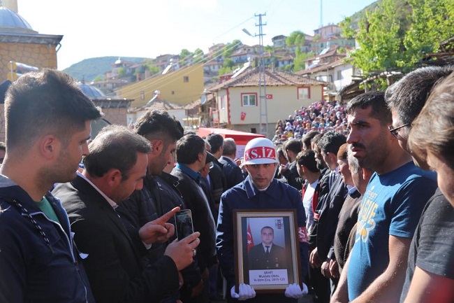 17990703_1526281380716800_3956132967898857299_n