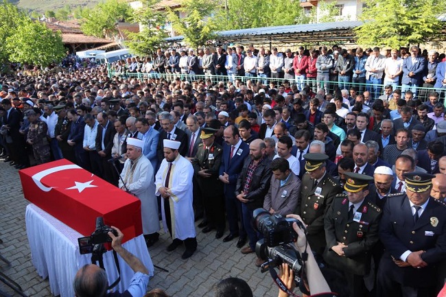 18403728_1526282120716726_4622574283956521672_n