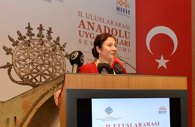 AK PARTİ ÇORUM MİLLETVEKİLİ LÜTFİYE İLKSEN CERİTOĞLU KURT (BÜLENT ÖZKALELİ/ÇORUM-İHA)
