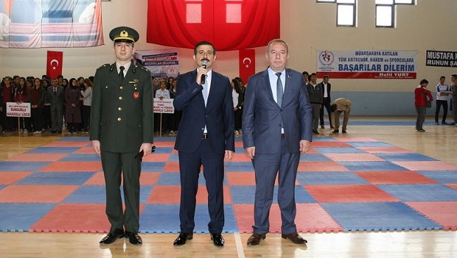 PROTOKOL HALKIN BAYRAMINI KUTLADI (SERKAN ŞANSEVER/ÇORUM-İHA)
