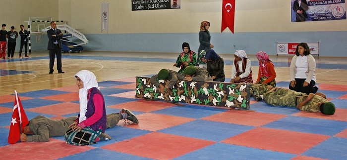 ÖZEL ÖĞRNCİLERİN HAZIRLADIĞI PROGRAM BEĞENİ TOPLADI (SERKAN ŞANSEVER/ÇORUM-İHA)