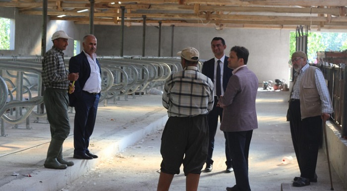 SÜT ÜRETİCİLERİ BİLGİLENDİRİLDİ