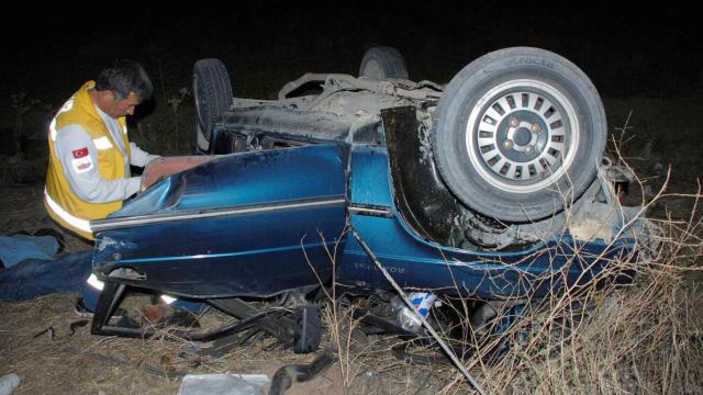 DOMUZA ÇARPTI YOLDAN ÇIKTI