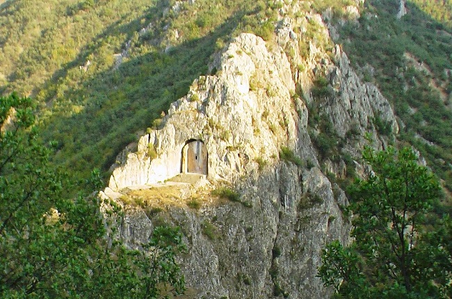 kapılıkaya anıtsal mezar laçin çorum (5)