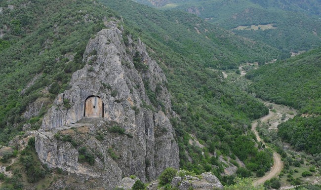 kapılıkaya anıtsal mezar laçin çorum (7)