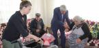 BAŞKAN ONLARI BÖYLE SEVİNDİRDİ