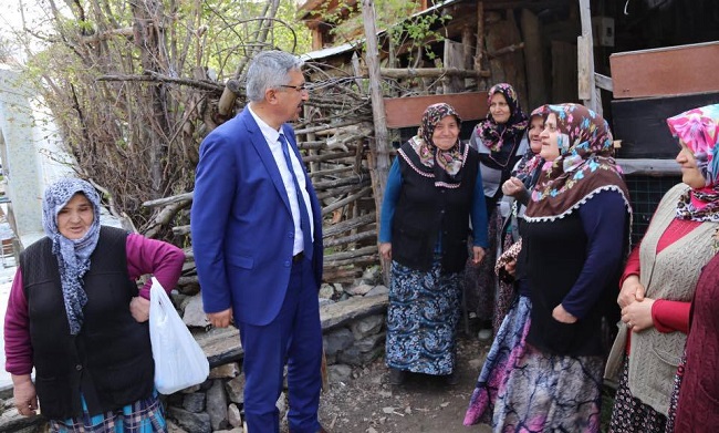 çorum valisi yanan köy (2)