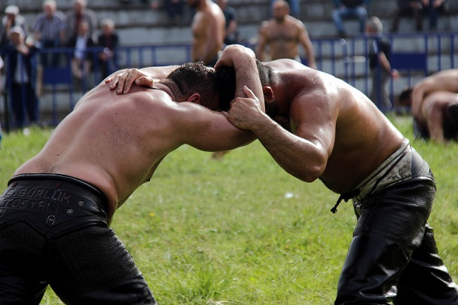 SAMSUN DİN GÖREVLİLERİ DERNEĞİ TARAFINDAN 21.’Sİ DÜZENLENEN YAĞLI GÜREŞLERDE ÜNAL KARAMAN BAŞPEHLİVAN OLDU. (ERDİ DEMÜR/SAMSUN-İHA)
