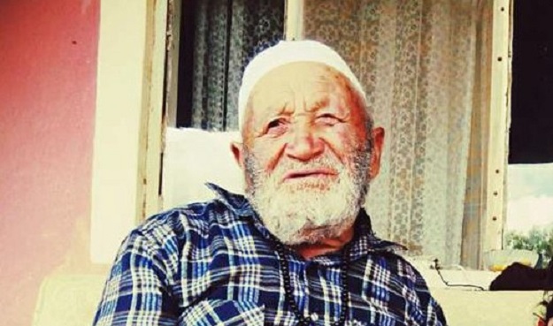 MERDİVENDEN DÜŞEN YAŞLI ADAM ÖLDÜ
