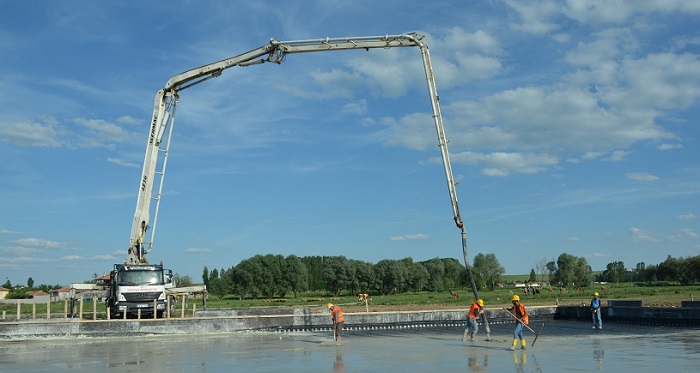 ÇORUM’UN ALACA İLÇESİNE YAPILACAK OLAN VE ARSASI HAYIRSEVERLER SECAATTİN-MEHMET VE METİN COŞKUN KARDEŞLER TARAFINDAN BAĞIŞLANAN HACI SÜLEYMAN COŞKUN ANADOLU İMAM HATİP LİSESİ’NİN TEMELİ DÜZENLENEN TÖRENLE ATILDI (M. MUTTALİP YALÇIN/ÇORUM-İHA)