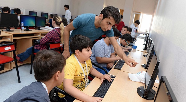 ÇOCUKLARIMIZI GELECEĞE HAZIRLAYALIM