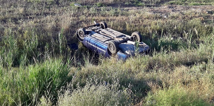 ÇORUM’DA OTOMOBİL TARLAYA UÇTU