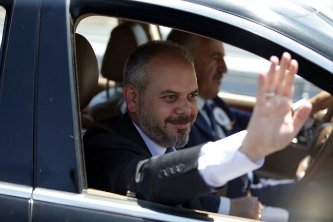 BAKAN ARSLAN MAKAM ARACININ DİREKSİYONUNA GEÇEREK BAKAN KILIÇ İLE BİRLİKTE AÇILIŞINI GERÇEKLEŞTİRDİĞİ YOLDAN GEÇTİ. (KENAN AKYÜZ - ŞAHİN BİNİCİ/SAMSUN-İHA)