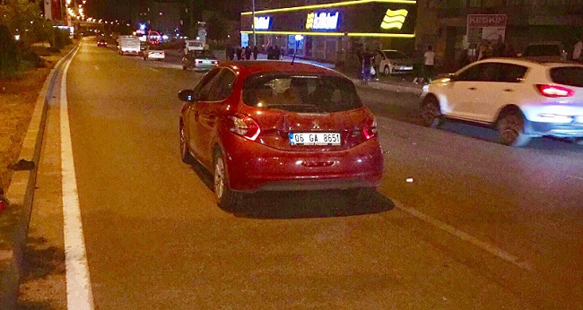 ÇORUM'UN SUNGURLU İLÇESİNDE MEYDANA GELEN TRAFİK KAZASINDA 1 KİŞİ HAYATINI KAYBETTİ. (SERKAN ŞANSEVER/ÇORUM-İHA)