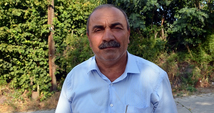 ÇAMPINAR KÖYÜ MUHTARI SATILMIŞ SARGIN, BİR YILDIR KABOLALARLA İLİGİLİ ŞİKAYETLERİNİ DİLE GETİRDİKLERİNİ ANCAK KİMSENİN İLGİLENMEDİĞİNİ İFADE ETTİ (İSMAİL KABAKDERE/ÇORUM-İHA)