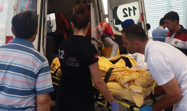 TALİHSİZ KADINA TANKER ÇARPTI