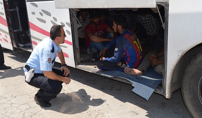 ÇORUM’DA 119 GÖÇMEN YAKALANDI