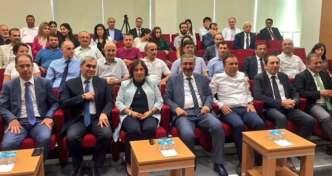 SAĞLIK BAKANLIĞI TÜRKİYE İLAÇ VE TIBBİ CİHAZ KURUMU İLE KISA ADI HÜBTUAM OLAN HİTİT ÜNİVERSİTESİ BİLİMSEL TEKNİK UYGULAMA VE ARAŞTIRMA MERKEZİ ARASINDA TIBBİ CİHAZLARIN TESTLERİNİN YAPILMASI ÜZERİNE GEÇTİĞİMİZ YIL EKİM AYINDA İMZALANAN PROTOKOL GEREĞİ “YETKİLENDİRME” SÜRECİ TAMAMLANDI. (İHA/ÇORUM-İHA)
