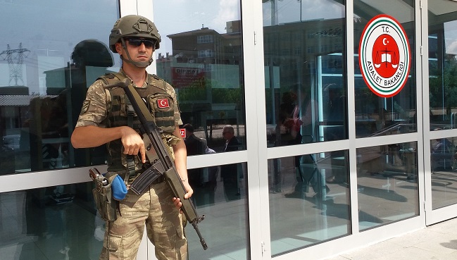 ÇORUM ESKİ VALİSİ YARGILANIYOR