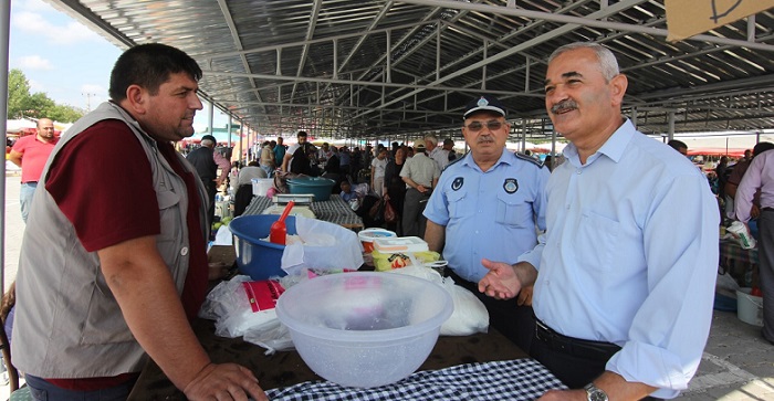 PAZARI GEZEREK TALEPLERİ DİNLEDİ