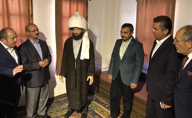 AK PARTİ İSKİLİP İLÇE BAŞKANLIĞI 6. OLAĞAN KONGRESİ'NDE TEKRAR İLÇE BAŞKANI SEÇİLEN MUSTAFA LEK GÜVEN TAZELEDİ. (İHA/ÇORUM-İHA)