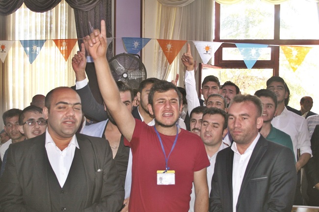 ÇOK SAYIDA PARTİLİ KATILDI (SERKAN ŞANSEVER/ÇORUM-İHA)