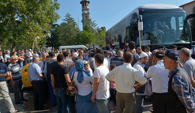HACI ADAYLARI DUALARLA UĞURLANDI